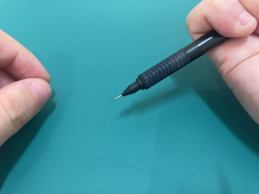 ステッドラー（STAEDTLER）925_35の分解方法