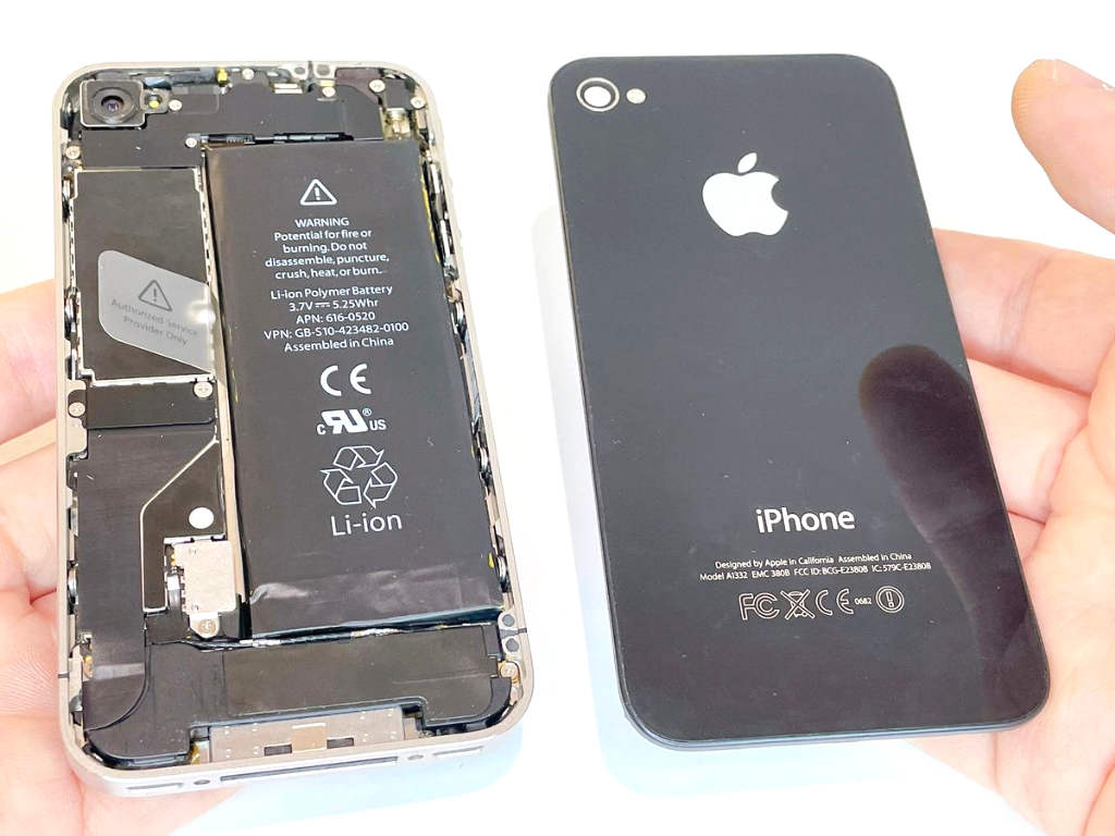 iPhone4の背面パネル交換方法のアイキャッチ画像