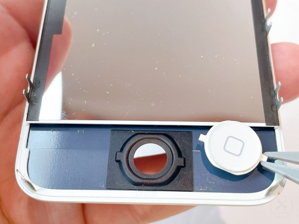 iPhone4Sのホームボタン交換のアイキャッチ画像