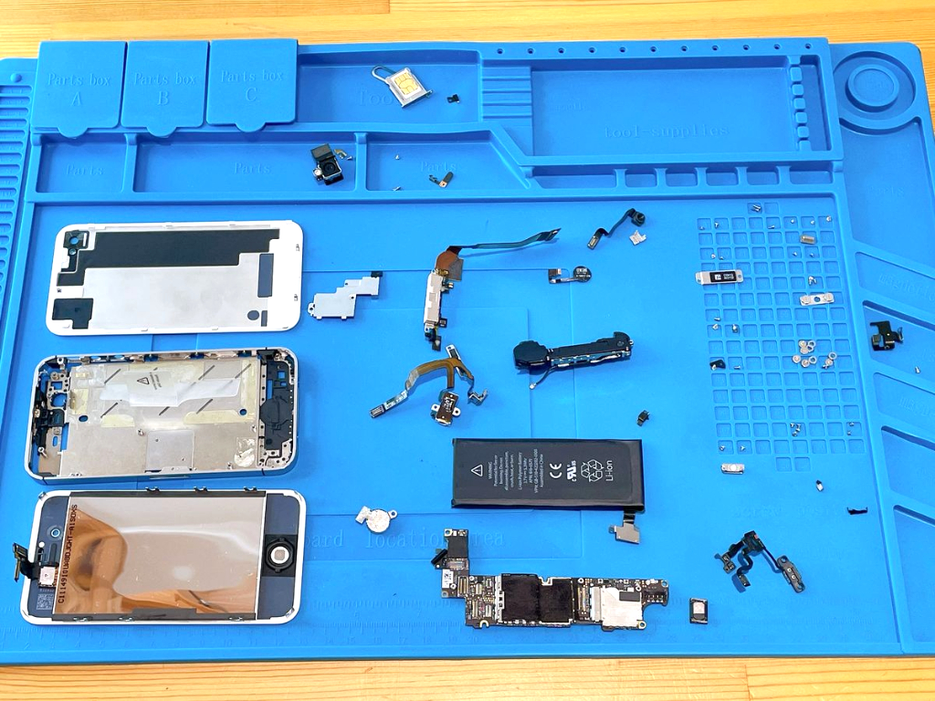 iPhone4Sの分解のアイキャッチ画像