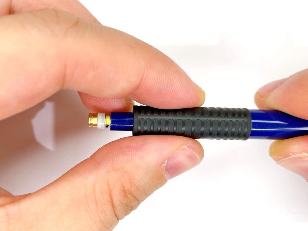 グリップを外す