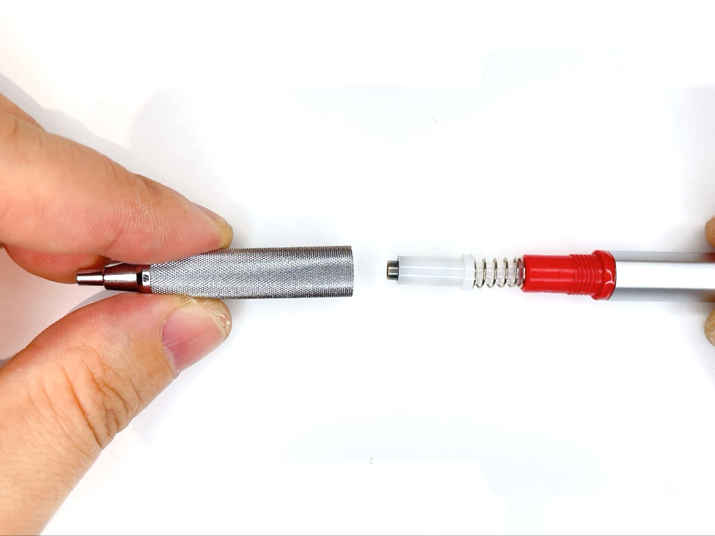 口金を装着する