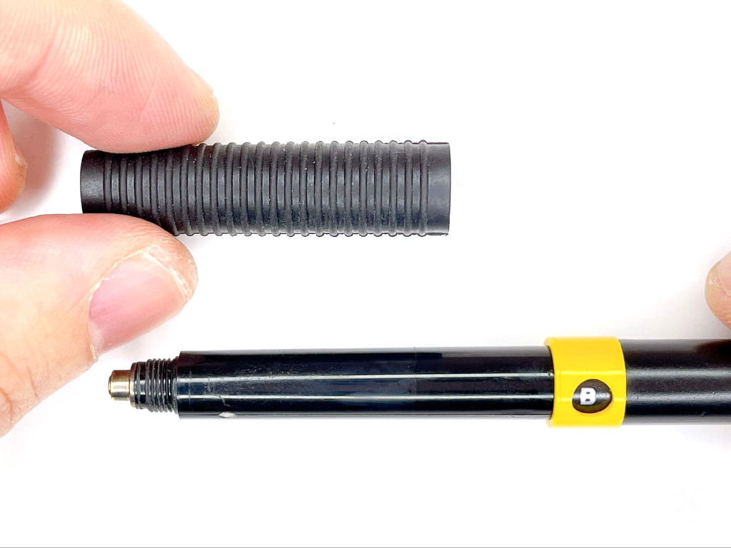 グリップを装着する