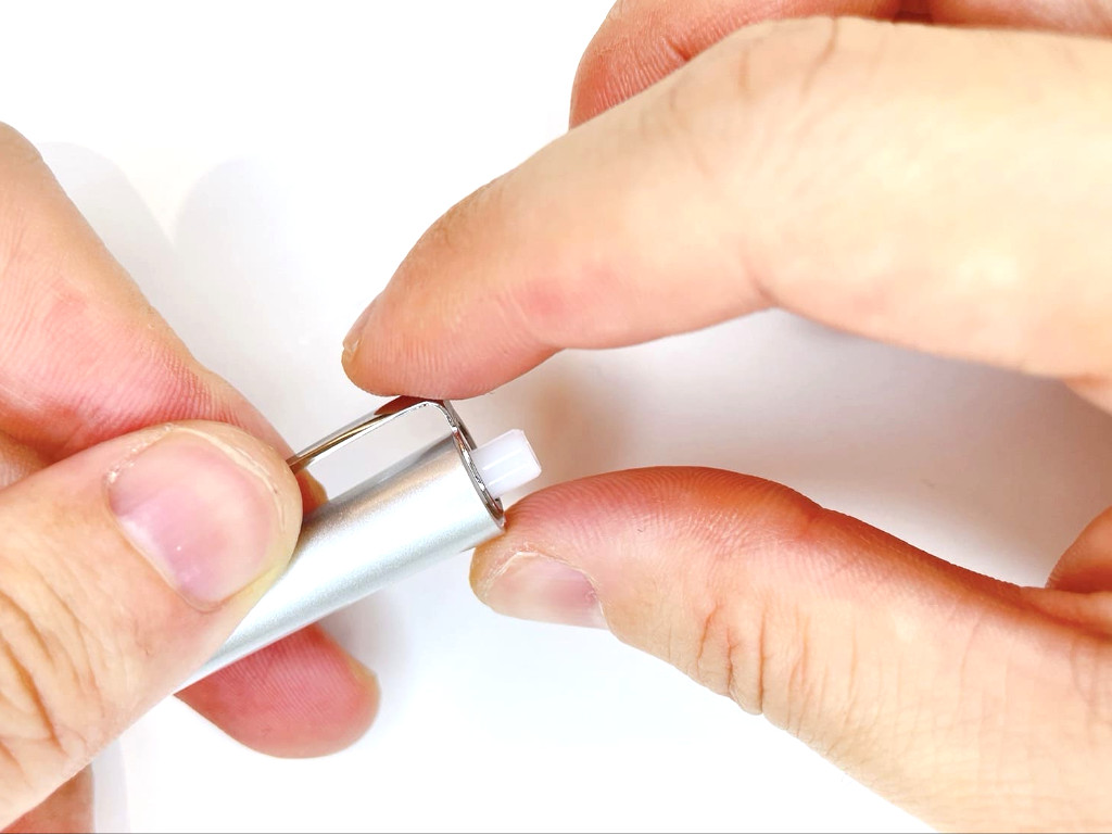 クリップを外す