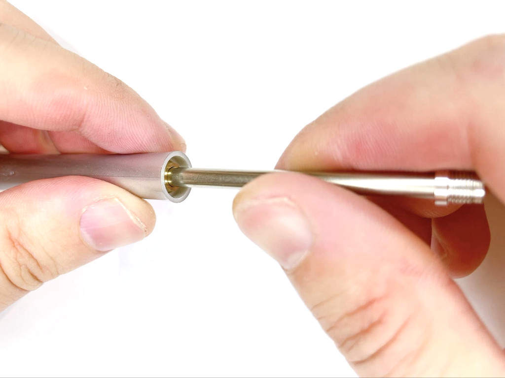 （補足）ケースの内部筒は外れない