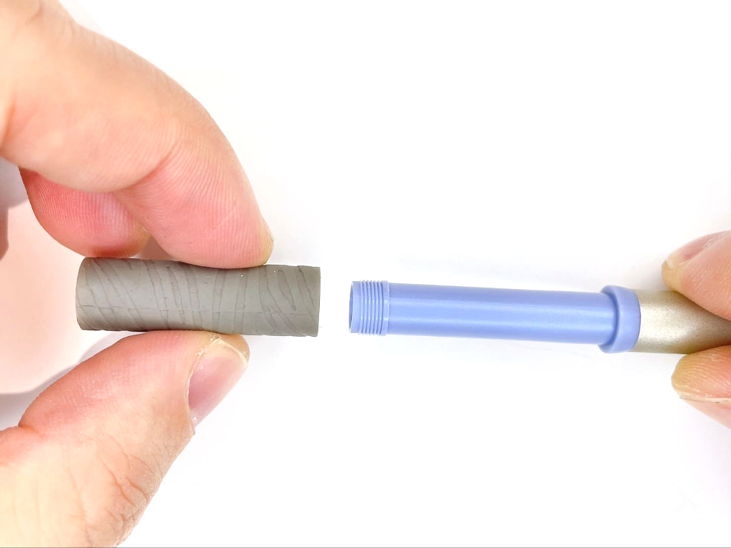 グリップを装着する