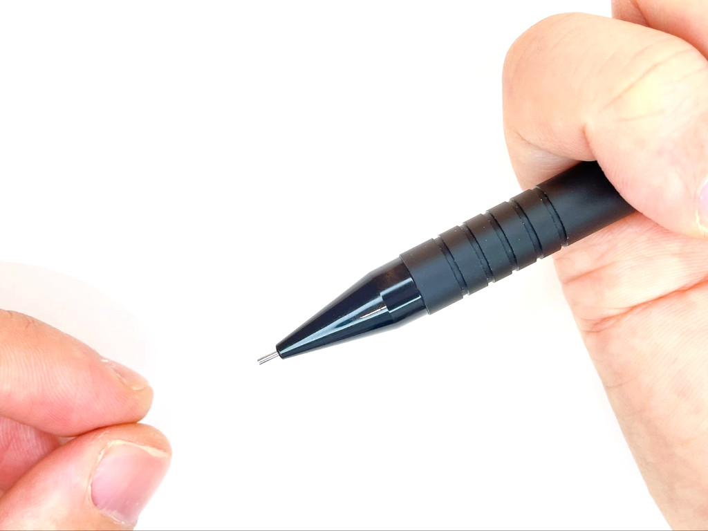 【作業準備】シャー芯を抜く