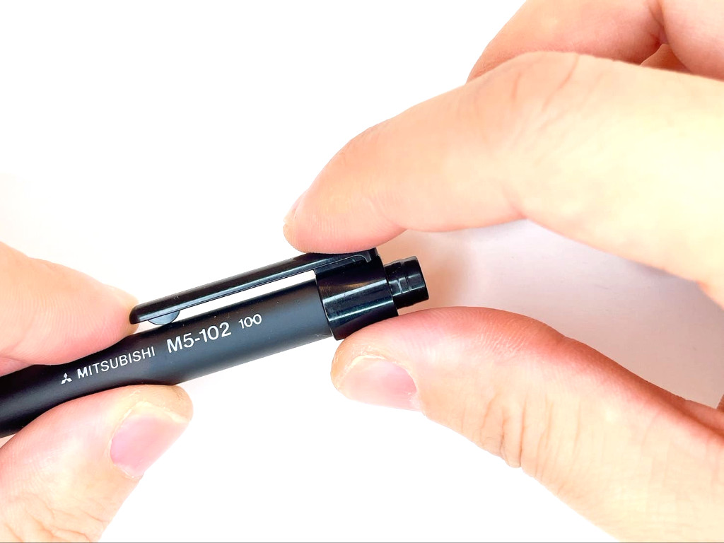 芯タンク結合部を外す