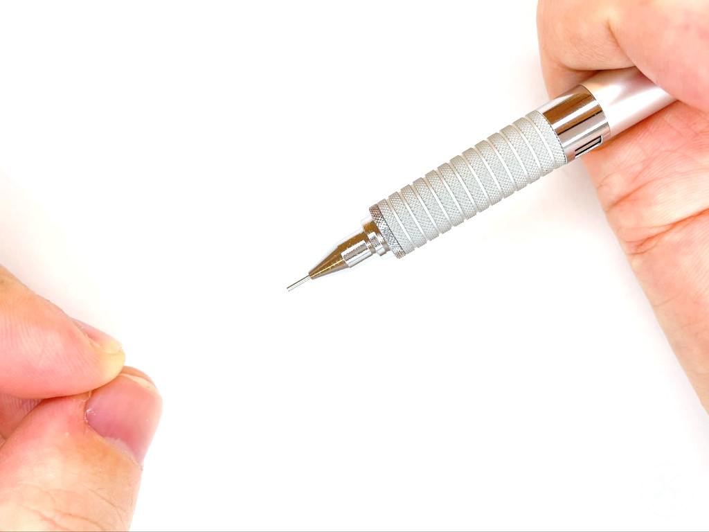 【作業準備】シャー芯を抜く