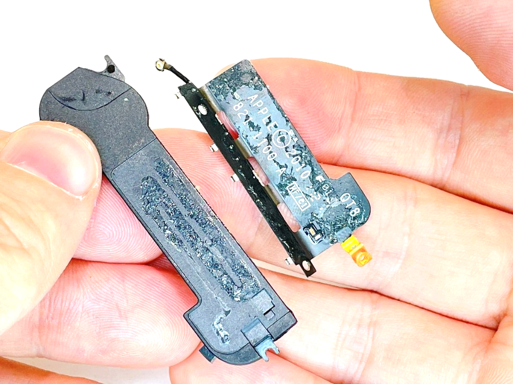 iPhone4の通信アンテナ交換方法のアイキャッチ画像