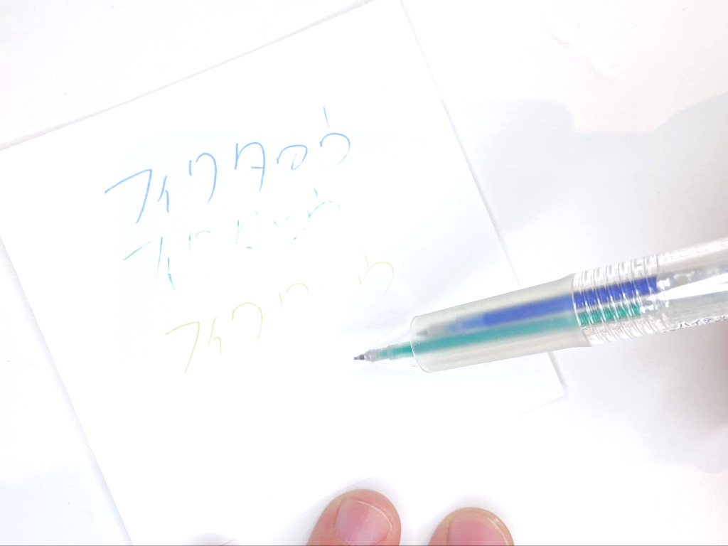 動作チェック②文字が書けること