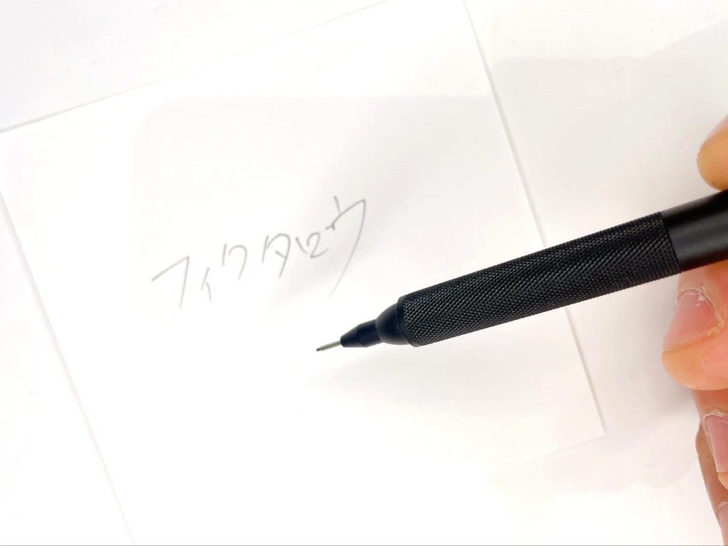 動作チェック②文字が書けること